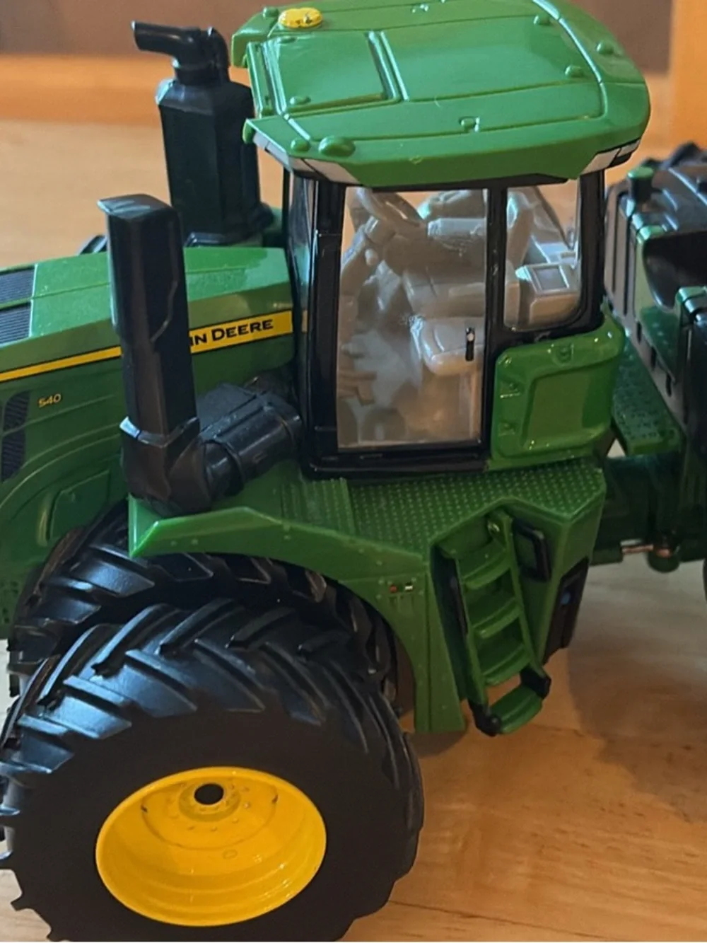 John Deere Die Cast 5 tractors
